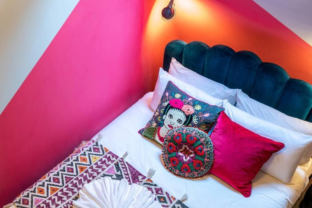 Apartament Style & Opulence In Georgian Chapel W Parking Bath Zewnętrze zdjęcie