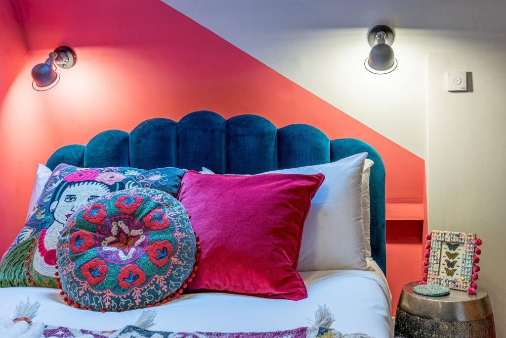 Apartament Style & Opulence In Georgian Chapel W Parking Bath Zewnętrze zdjęcie